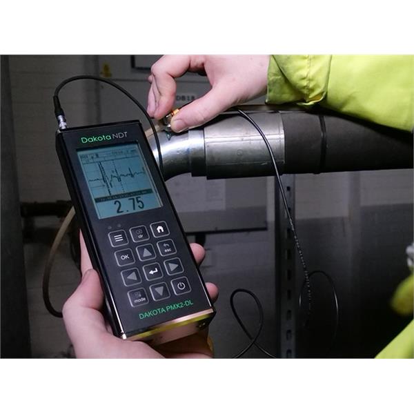 Ispezione di caldaie, scambiatori di calore e condensatori con spessimetri ad ultrasuoni