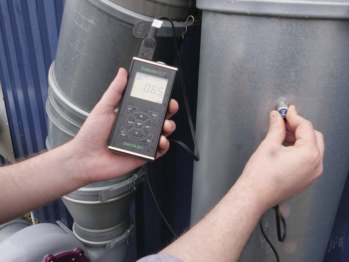 Ispezione in strutture navali e offshore con spessimetri ad ultrasuoni