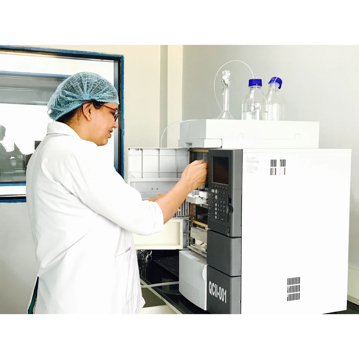 Tecnico laboratorio analizzatore
